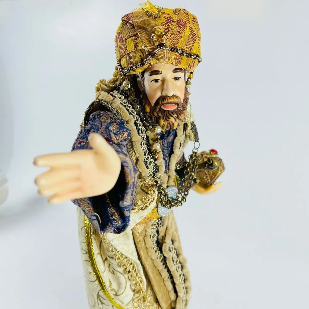 Member's Mark Large Nativity Wise Man Figurine 2005 Hand-Painted Christmas Decor
